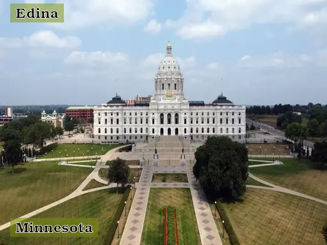 Minnesota capital